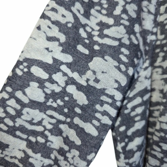 Sundance Burnout Layered Top Whitney Pullover Blue Sz Large Long Sleeve Shirt - Picture 9 of 16